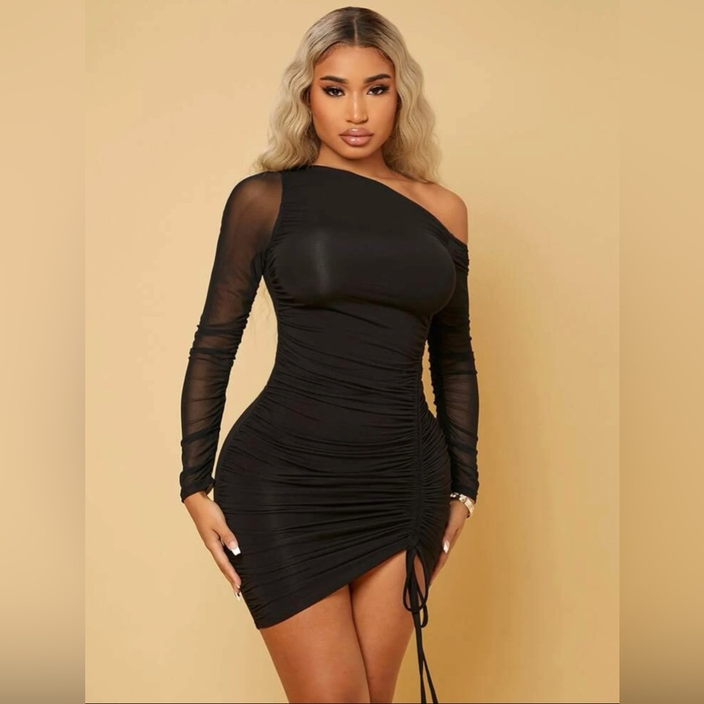 Asymmetrical Neck Drawstring Ruched Mesh Bodycon Dress